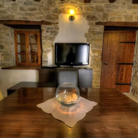 Prázdninový dům Istrien Traditionelles Steinhaus 4 By Interhome Kotli