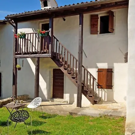 Istrien Traditionelles Steinhaus 4 By Interhome *
