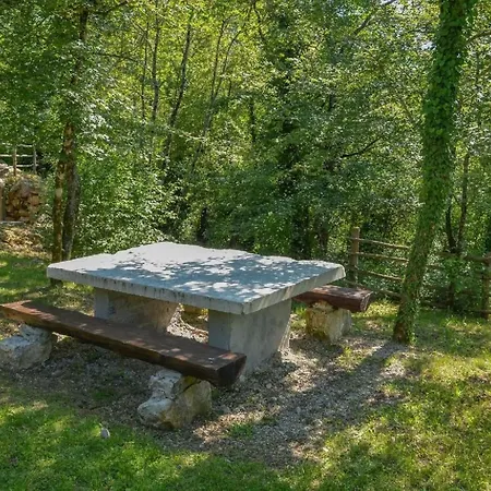 Istrien Traditionelles Steinhaus 4 By Interhome *