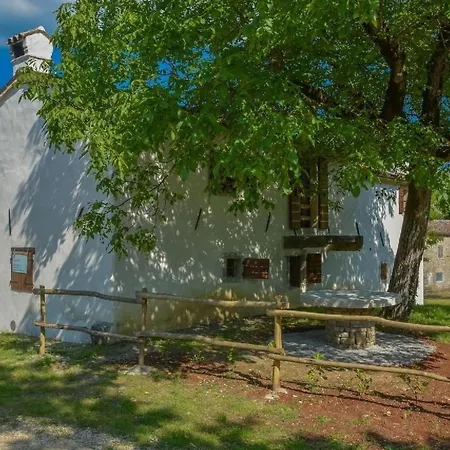Istrien Traditionelles Steinhaus 4 By Interhome Holiday home *